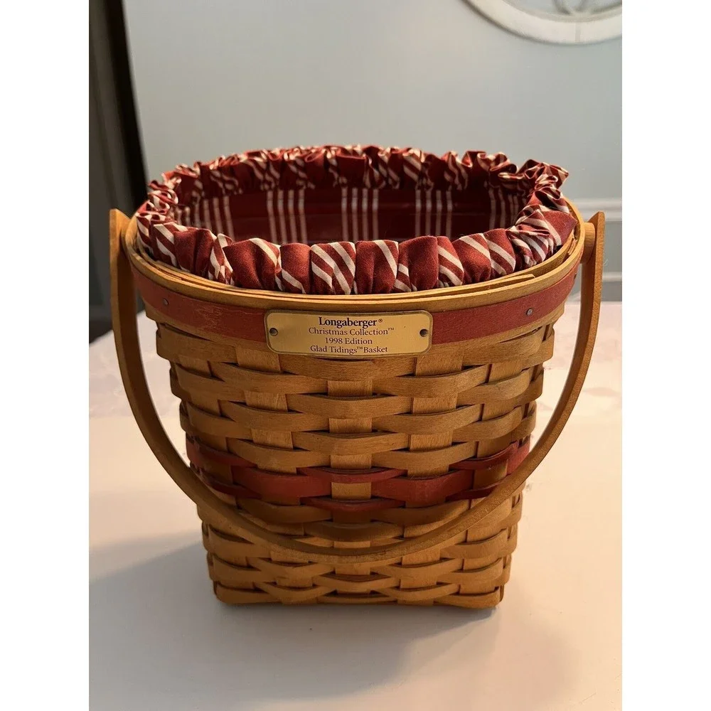 Longaberger 1998 Christmas Collection Red Glad Tidings Basket Liner Protector